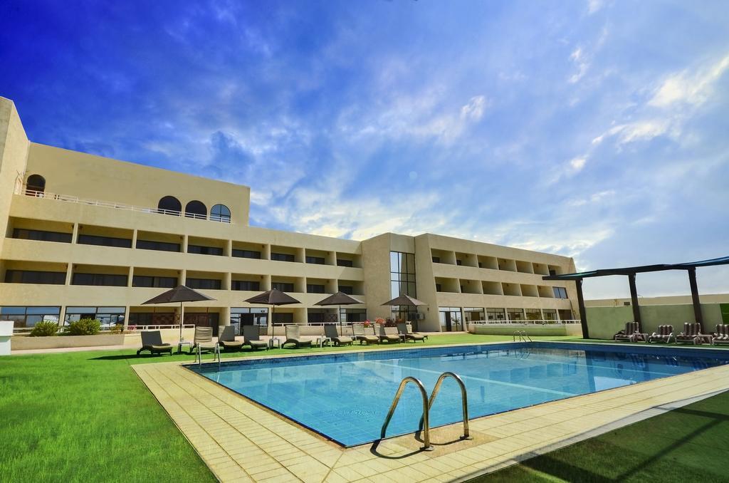 Hotel Golden Tulip Seeb Maskat