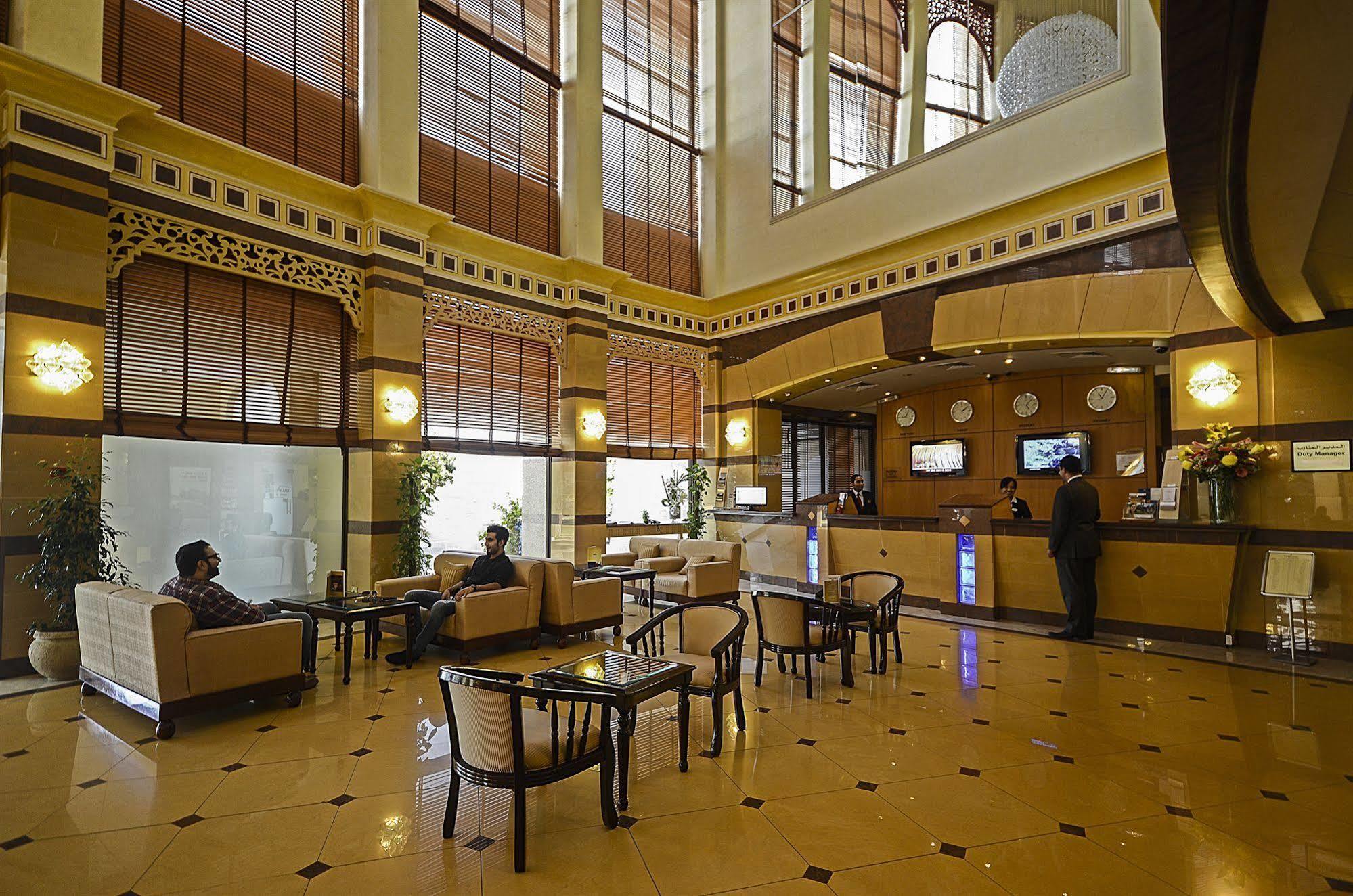 Golden Tulip Seeb