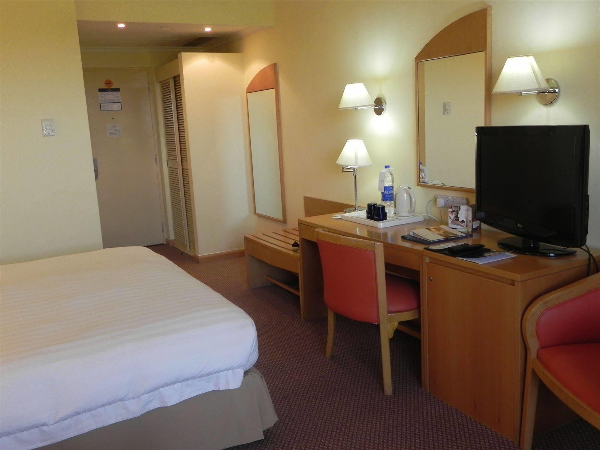 Golden Tulip Seeb Maskat